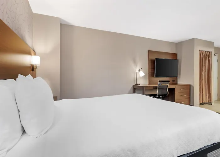 Best Western Plus Mission City Lodge